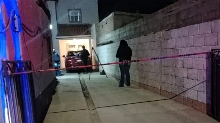 Hallan a mujer sin vida en Cuauhtémoc; aseguran casquillo