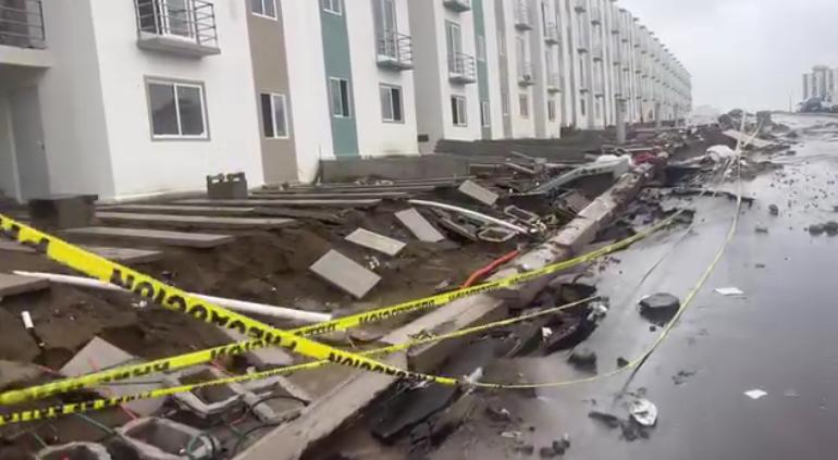 Así derrumbe en viviendas del Bienestar en Veracruz