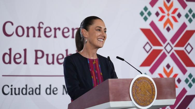 Sheinbaum abrirá debate nacional para regular IA y redes sociales