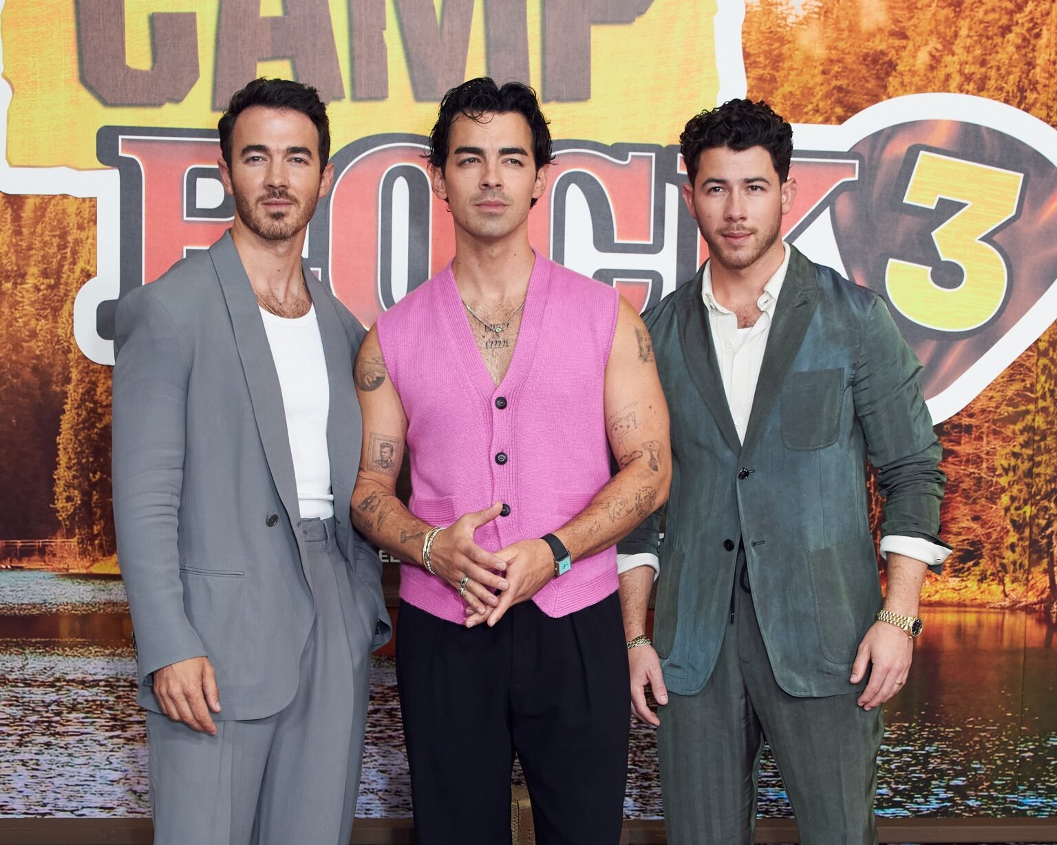 Un disco fallido, un campamento rockero y un nuevo estatus de leyenda: así han logrado los Jonas Brothers mantenerse en la cima
