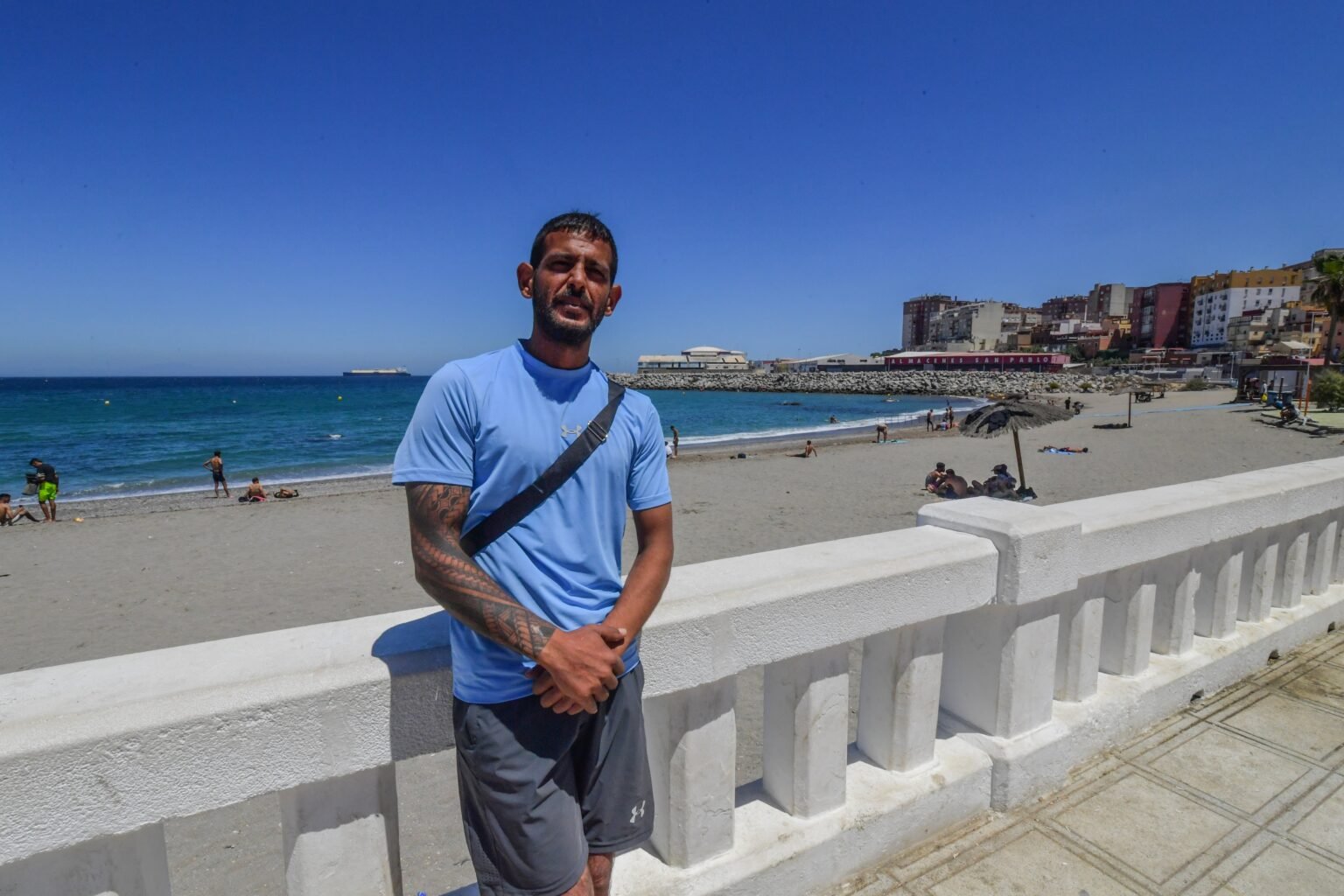 El asilo que no llega a Ceuta: “Soy palestino, crucé a nado y no me dicen nada de mi solicitud”