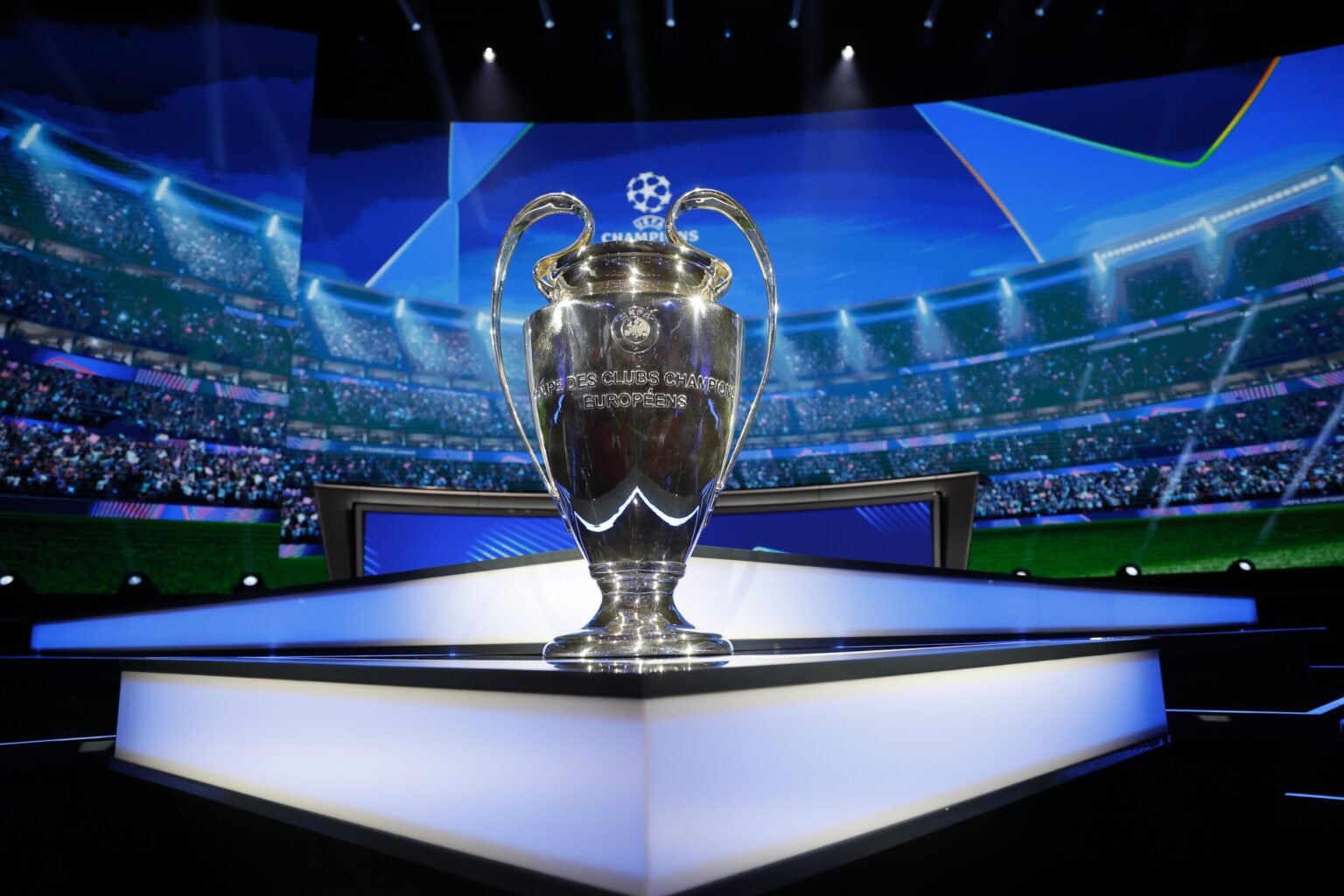 El sorteo de la Champions League, en directo: Arsenal, Inter y Roma, con el Madrid; City, PSG y Aston Villa, con el Barça