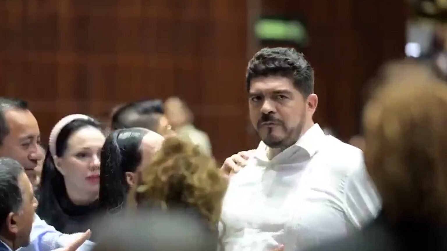Hallado muerto en Veracruz el diputado morenista Zenyazen Escobar