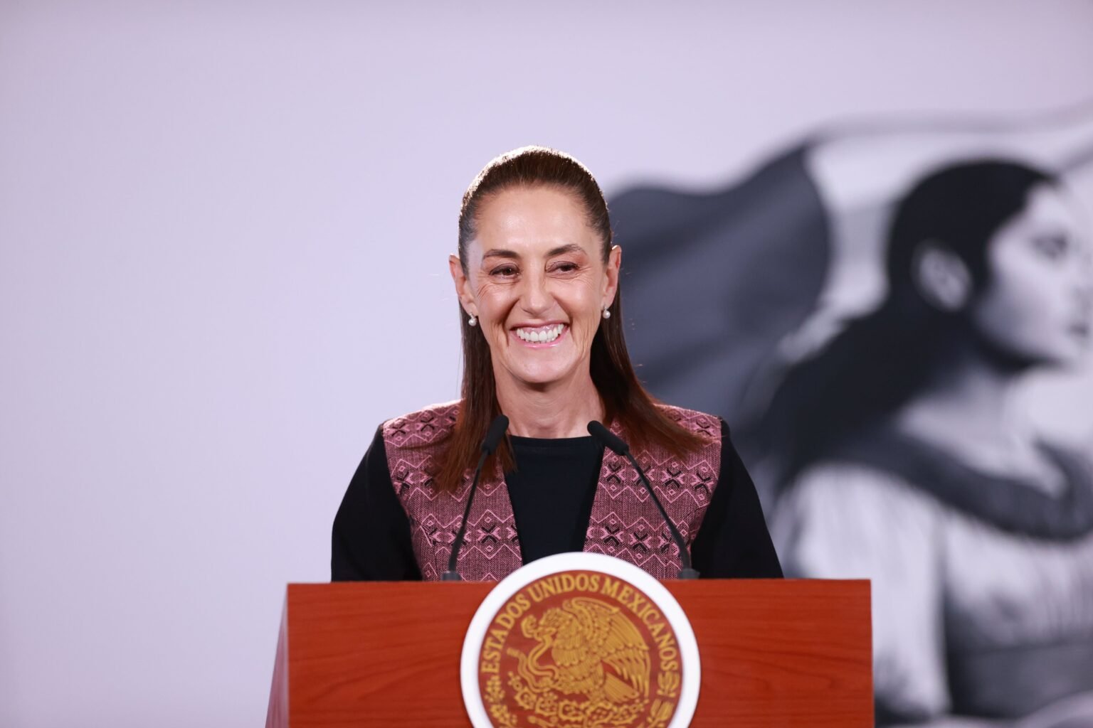 Sheinbaum ironiza tras la reunión de Fox con el PRI: “No es una nueva alianza, el PRIAN ha existido desde el inicio del liberalismo”