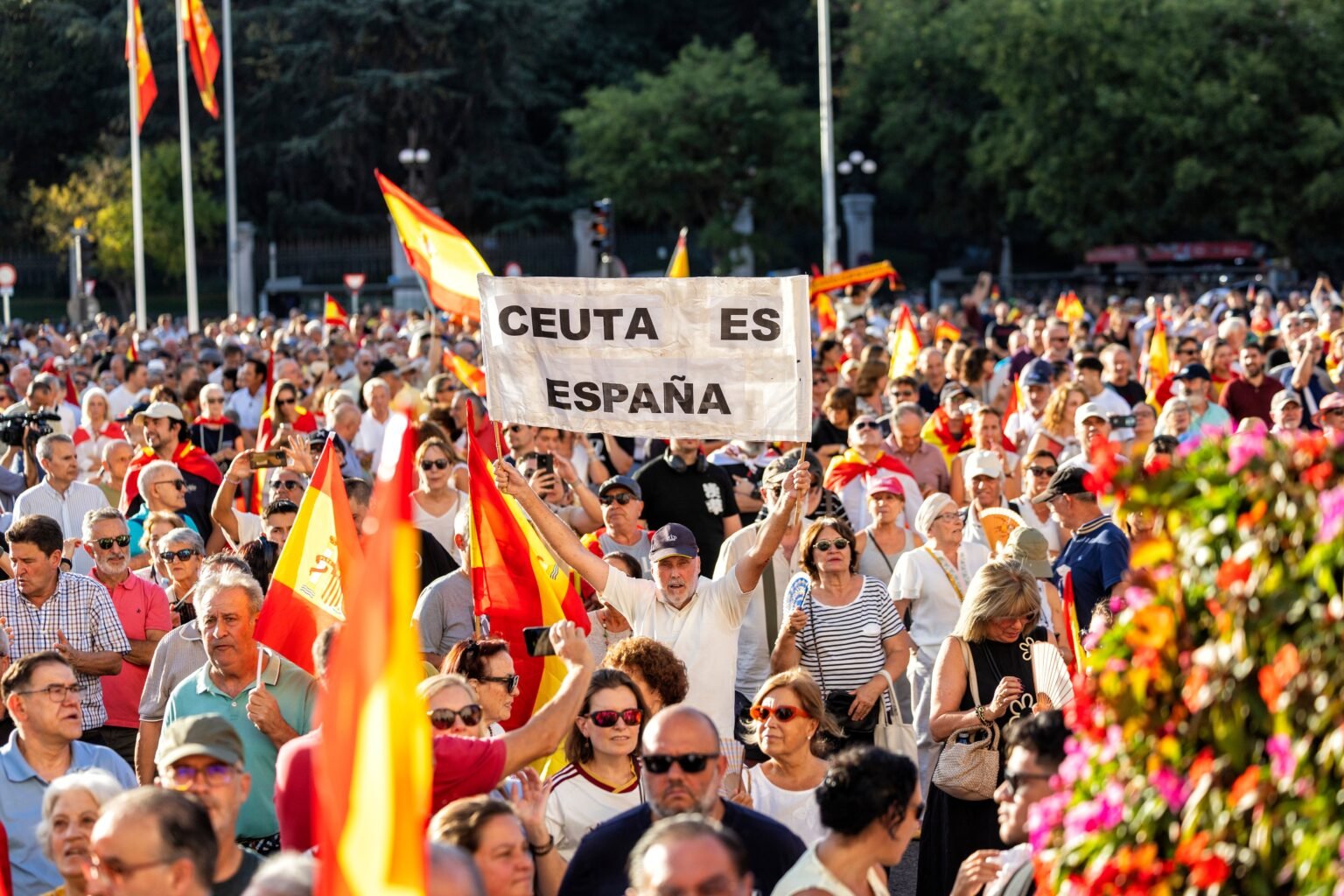 Manifestación en apoyo de Ceuta y Melilla, en directo | Una nueva marcha para pedir elecciones y en defensa de Ceuta recorrerá Madrid este sábado