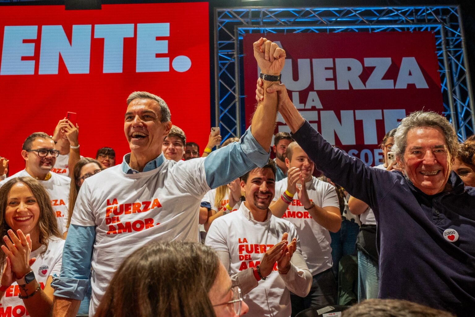 Última hora de la actualidad política, en directo | María Jesús Montero defiende que en las elecciones se decide entre “seguir avanzando” o volver “50 años atrás”