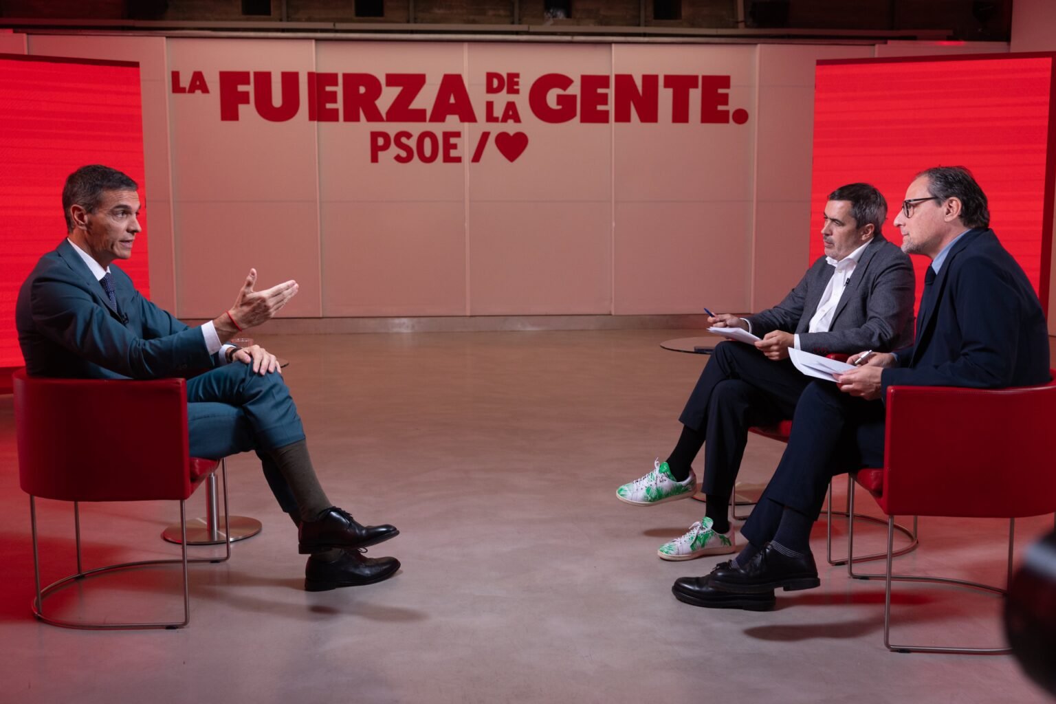 Pedro Sánchez: “Un Gobierno del PP con Vox no es alternancia, es retroceder 50 años”