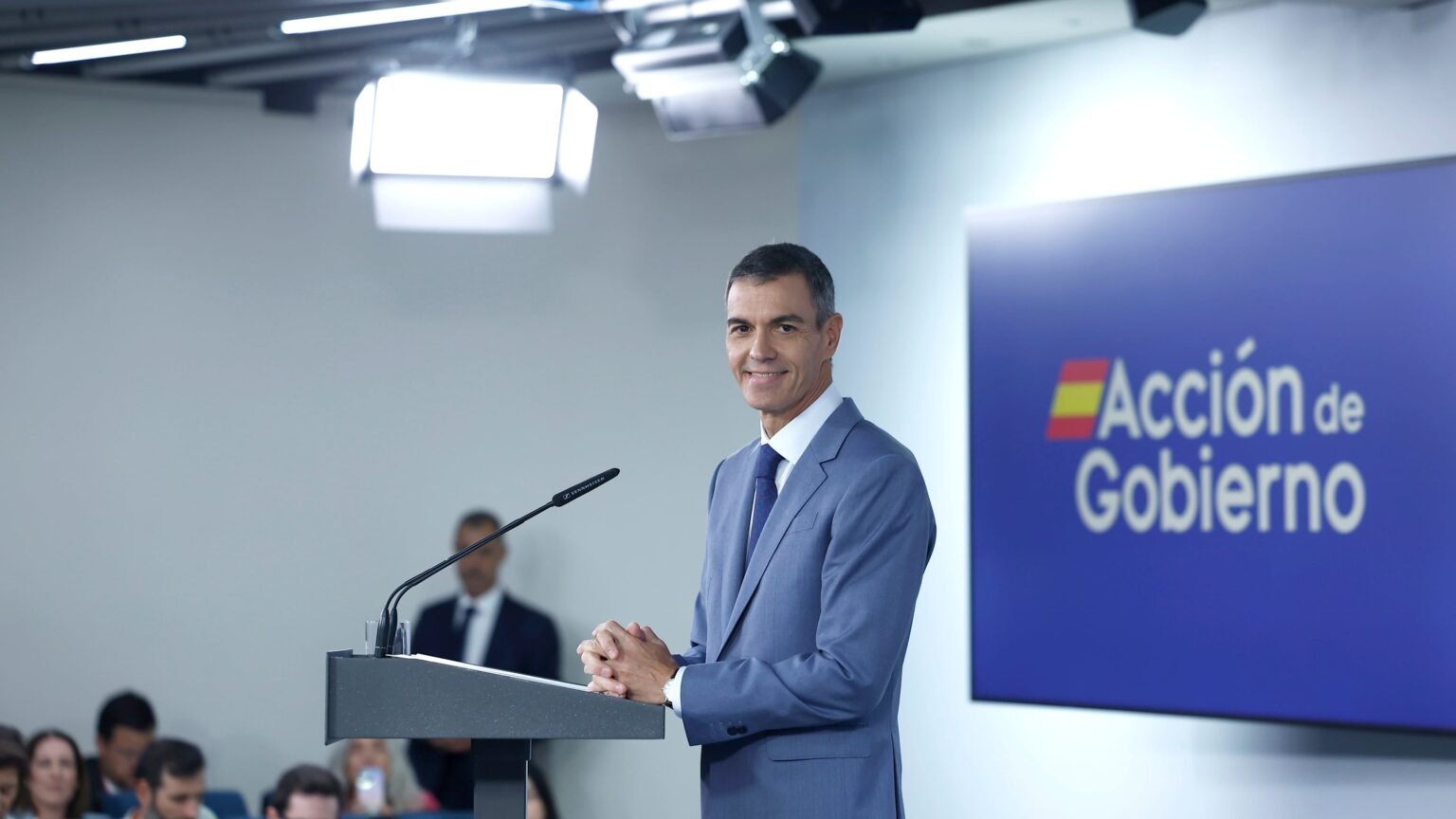 Elecciones generales del 29-N, en directo | El Gobierno aprueba nuevos decretos de vivienda para facilitar el acceso al alquiler asequible, evitar subidas y crear más oferta